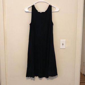 Sleeveless black dress